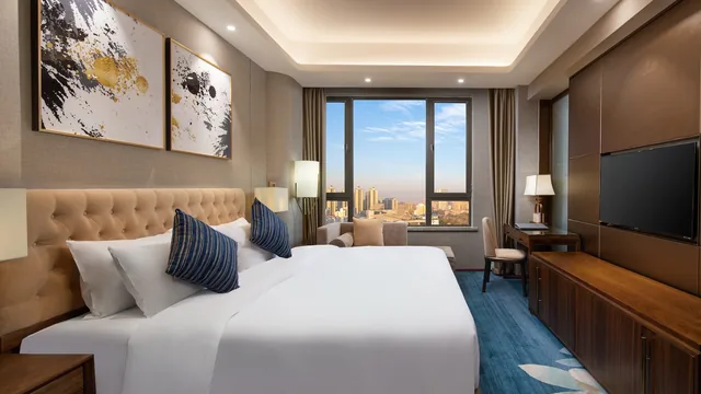 Ramada Encore by Wyndham Wuhan Caidian photo 4