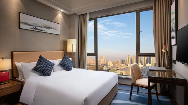 Ramada Encore by Wyndham Wuhan Caidian photo 8