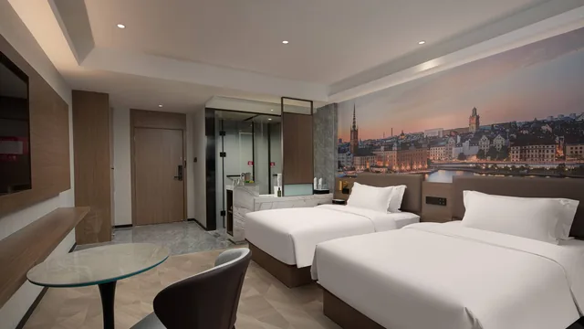 Ramada Encore by Wyndham Wuhan West photo 8
