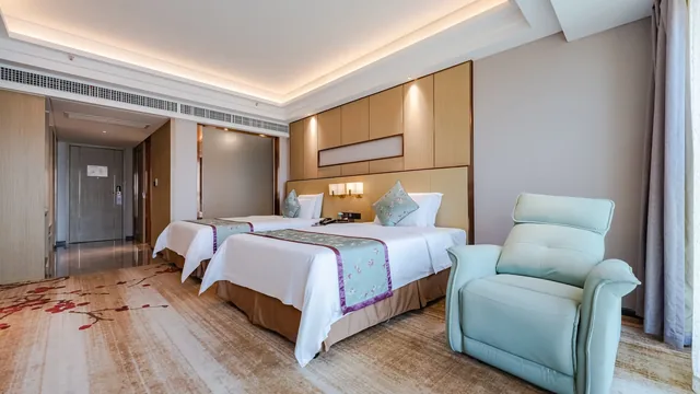 Ramada by Wyndham Wuhan North photo 2