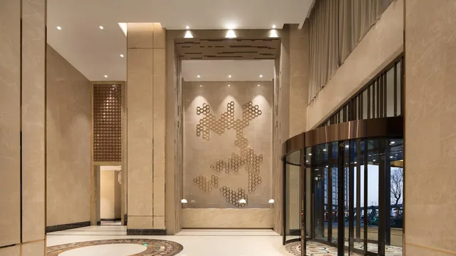 Ramada by Wyndham Wuhan North photo 8