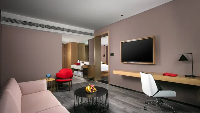 Ramada by Wyndham Yangzhou Slender West Lake photo 7