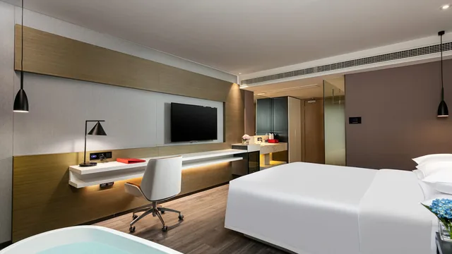 Ramada by Wyndham Yangzhou Slender West Lake photo 9