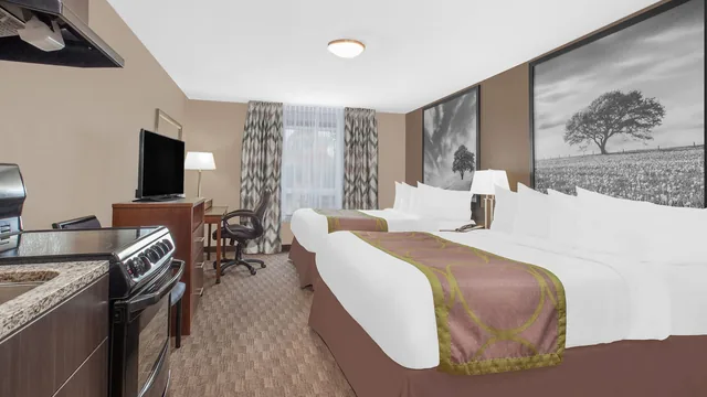 Super 8 by Wyndham Athabasca AB photo 4
