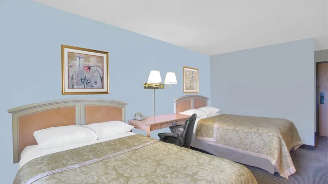 Super 8 by Wyndham Augusta photo 11