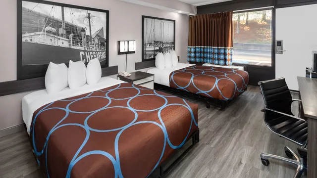 Super 8 by Wyndham Baltimore Northwest photo 10