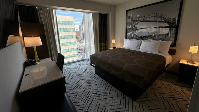 Super 8 by Wyndham Bronx Near Stadium photo 4