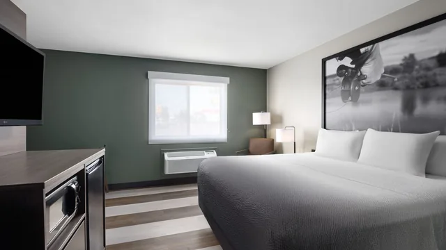 Super 8 by Wyndham Columbus photo 4