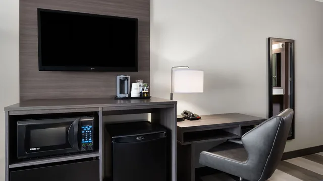 Super 8 by Wyndham Columbus photo 9