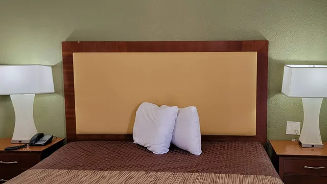 Super 8 by Wyndham El Centro North photo 5
