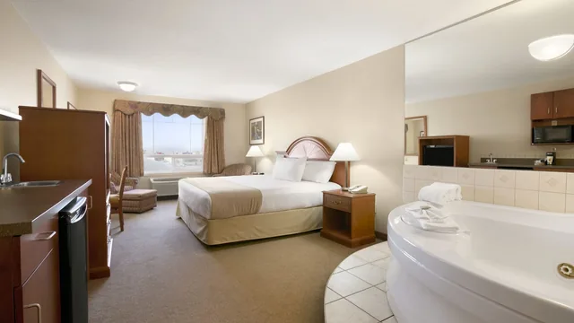 Super 8 by Wyndham High Level AB photo 6