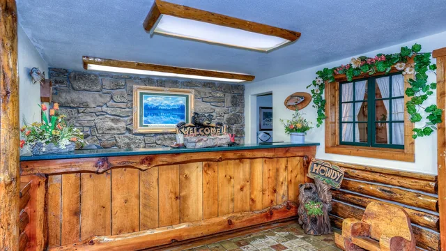 Super 8 by Wyndham Jackson Hole photo 2