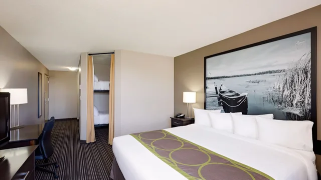 Super 8 by Wyndham Kapuskasing photo 5