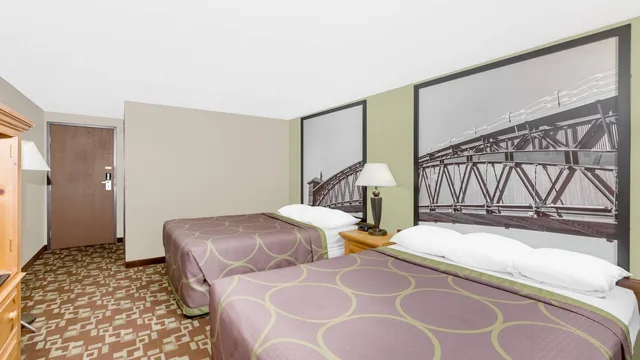 Super 8 by Wyndham Kearney photo 8