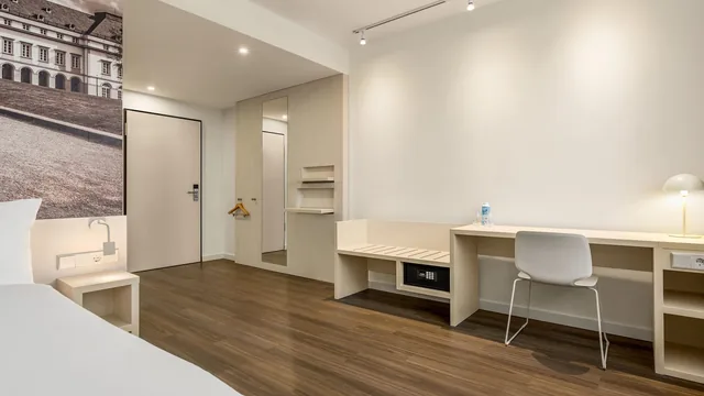 Super 8 by Wyndham Koblenz photo 8