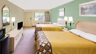 Super 8 by Wyndham Kosciusko
