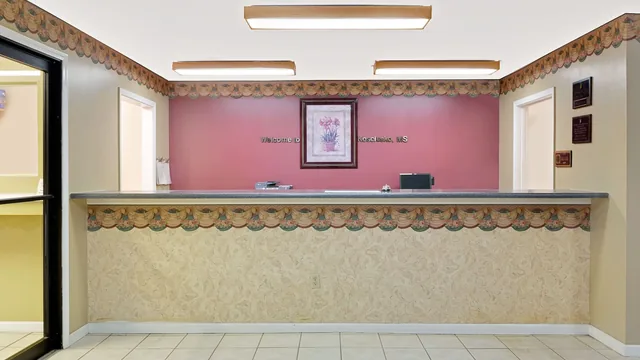 Super 8 by Wyndham Kosciusko photo 2
