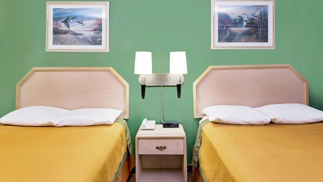 Super 8 by Wyndham Kosciusko photo 4