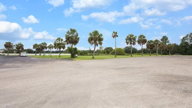 Super 8 by Wyndham Madison photo 11