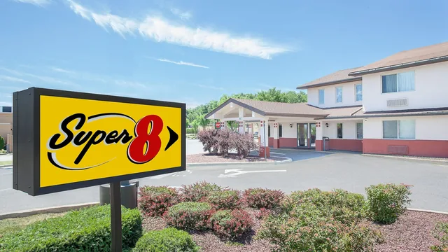 Super 8 by Wyndham Middletown photo 4