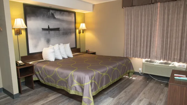 Super 8 by Wyndham Mississauga photo 3