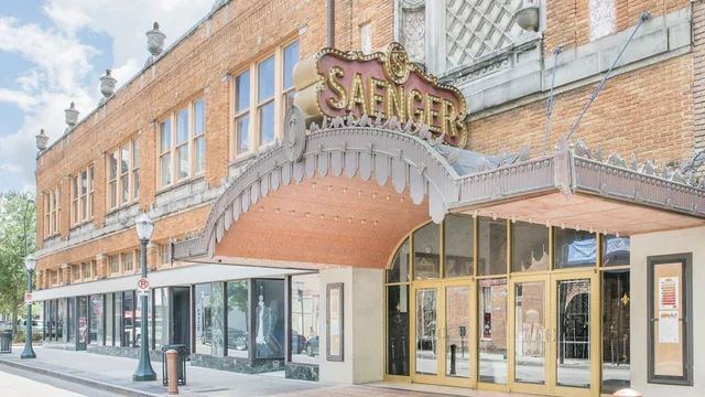 Super 8 by Wyndham Mobile photo 7