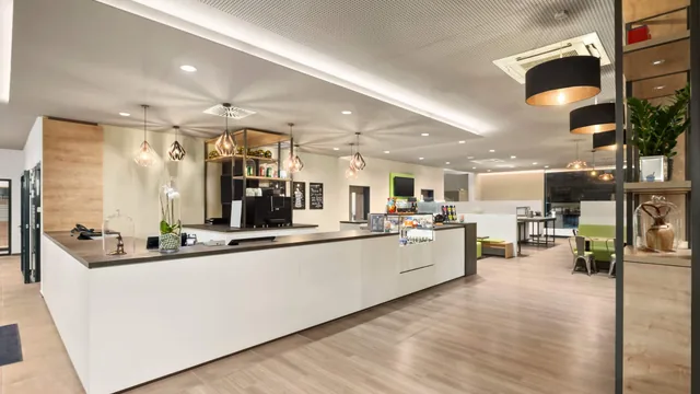 Super 8 by Wyndham Munich City North photo 1