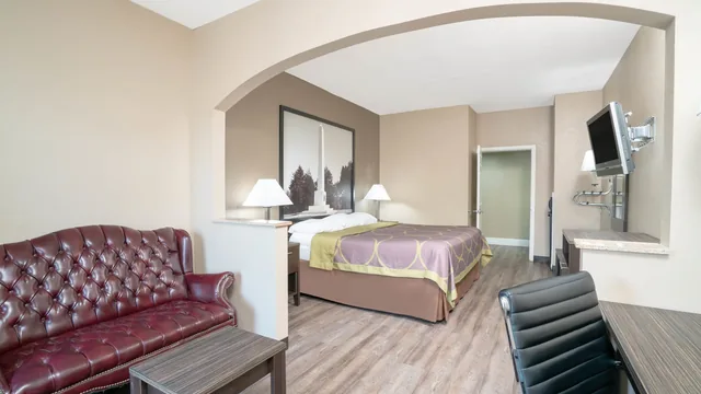 Super 8 by Wyndham Murfreesboro photo 1