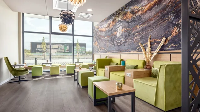 Super 8 by Wyndham Oberhausen photo 4