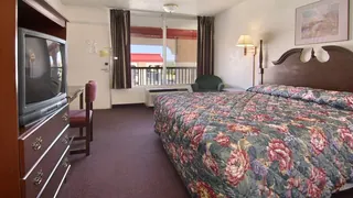 Super 8 by Wyndham Oklahoma Fairgrounds