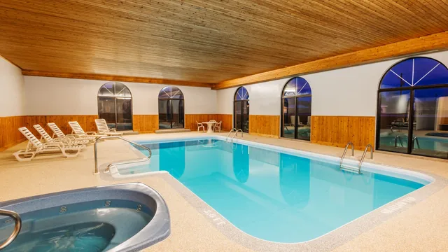 Super 8 by Wyndham Port Elgin photo 4