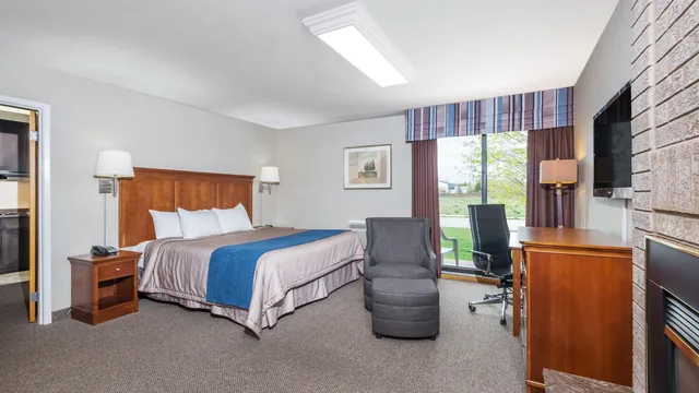 Super 8 by Wyndham Port Elgin photo 6