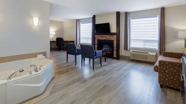 Super 8 by Wyndham Quebec City photo 9