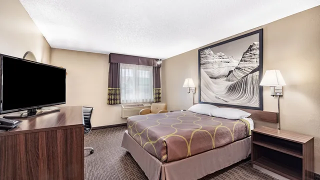 Super 8 by Wyndham Richfield UT photo 1