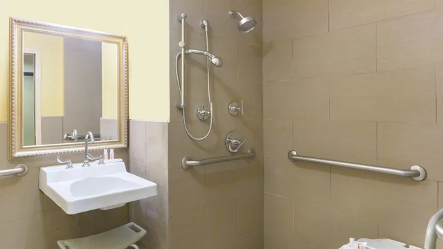 Super 8 by Wyndham Richmond photo 4