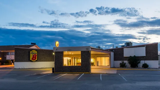 Super 8 by Wyndham Sterling CO photo 5