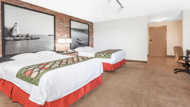 Super 8 by Wyndham Sudbury ON photo 5
