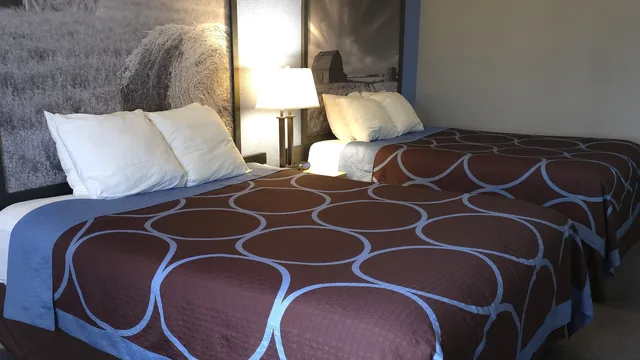 Super 8 by Wyndham Swift Current photo 10