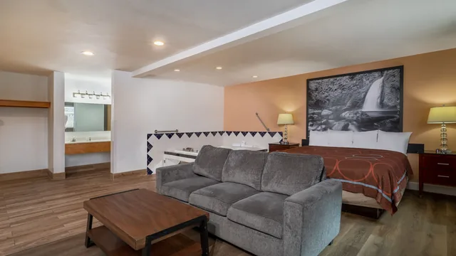 Super 8 by Wyndham The Dalles OR photo 2
