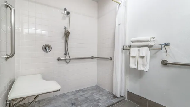 Super 8 by Wyndham The Dalles OR photo 5