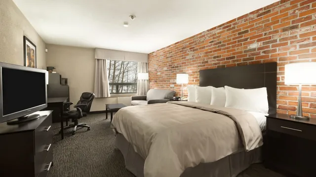 Super 8 by Wyndham Timmins ON photo 9