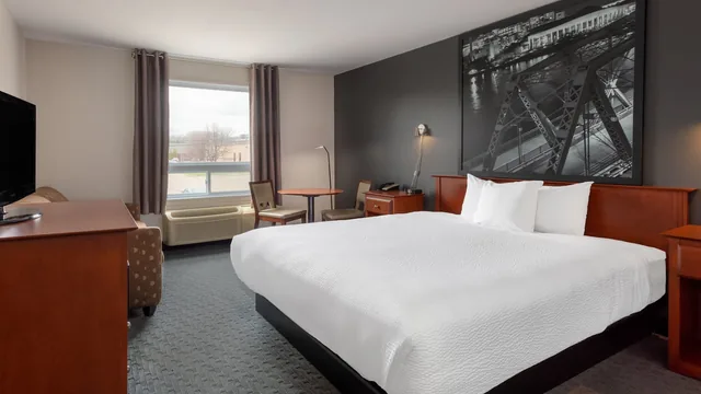 Super 8 by Wyndham Trois-Rivieres photo 9