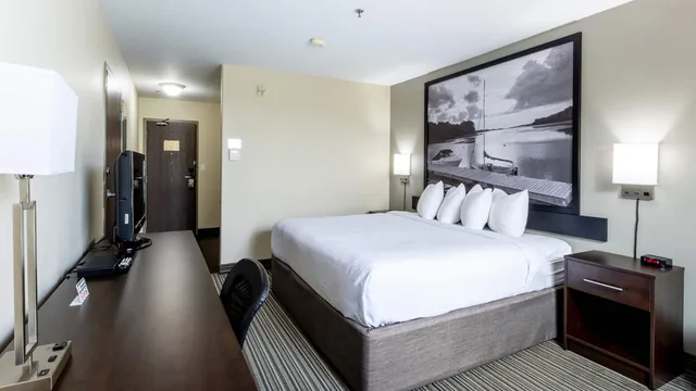 Super 8 by Wyndham Truro NS photo 6