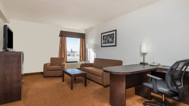 Super 8 by Wyndham Vermilion AB photo 5
