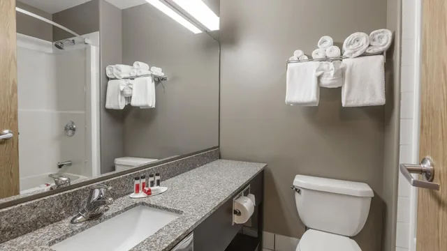 Super 8 by Wyndham Vermilion AB photo 6