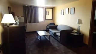 Super 8 by Wyndham Watertown