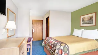 Super 8 by Wyndham West Memphis