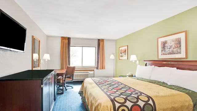 Super 8 by Wyndham West Memphis photo 6