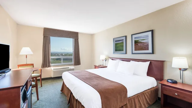 Super 8 by Wyndham Windsor NS photo 8