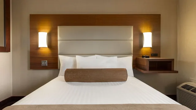Atlantic Host Hotel, Trademark Collection by Wyndham photo 10